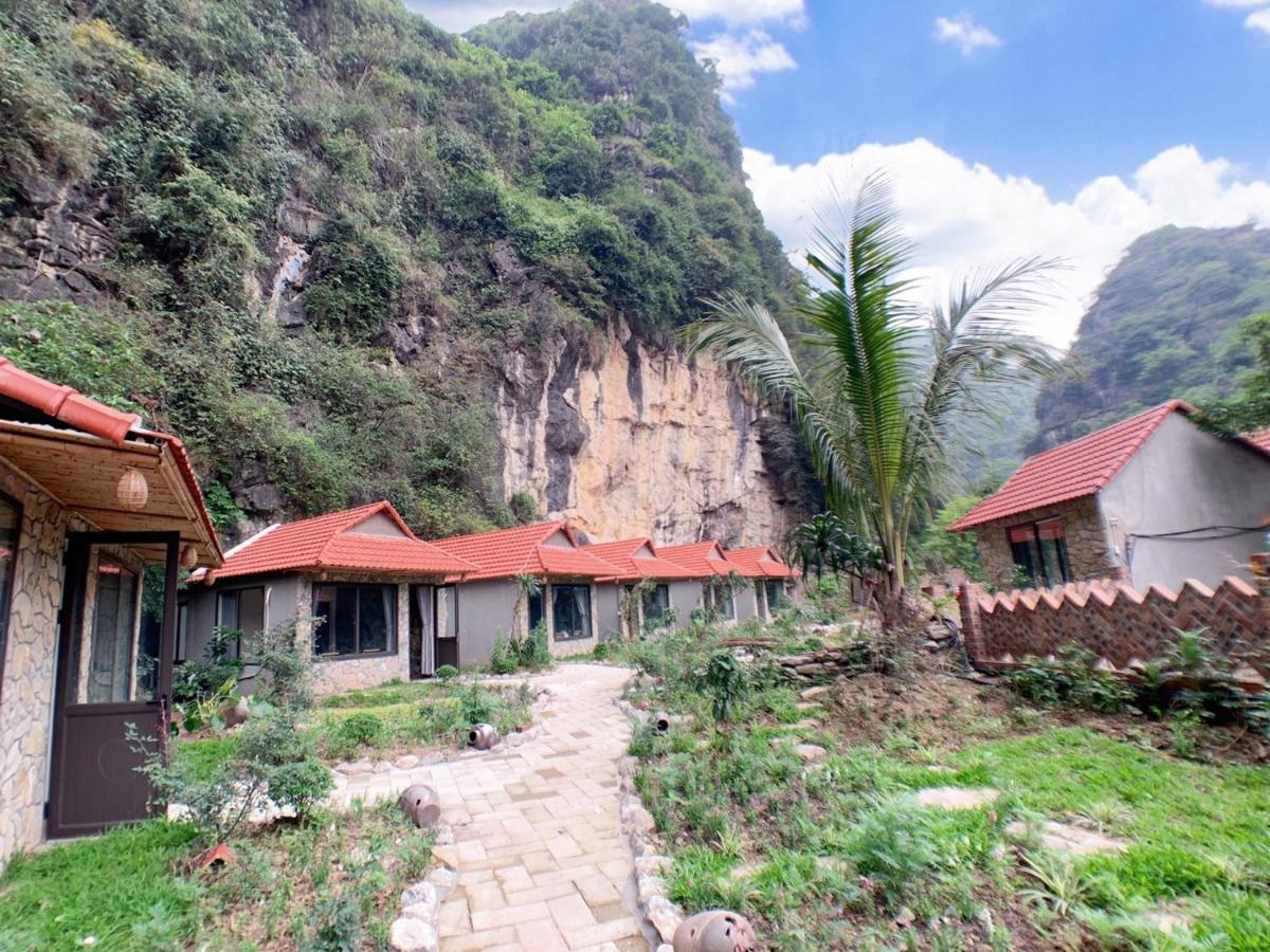Trang An Peaceful Homestay Ninh Binh Esterno foto
